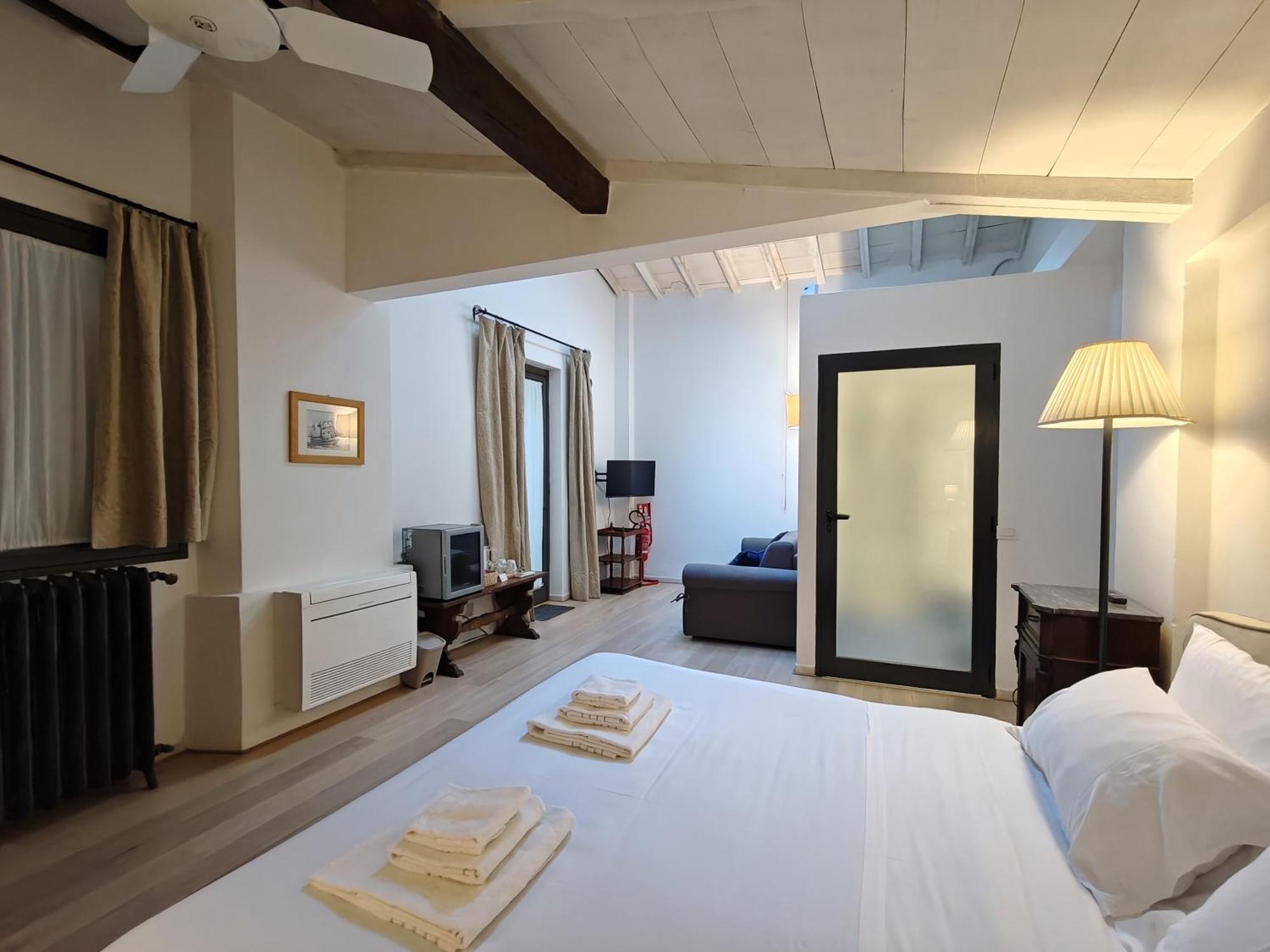 Cortile Santa Monaca Apartment Florence Luaran gambar